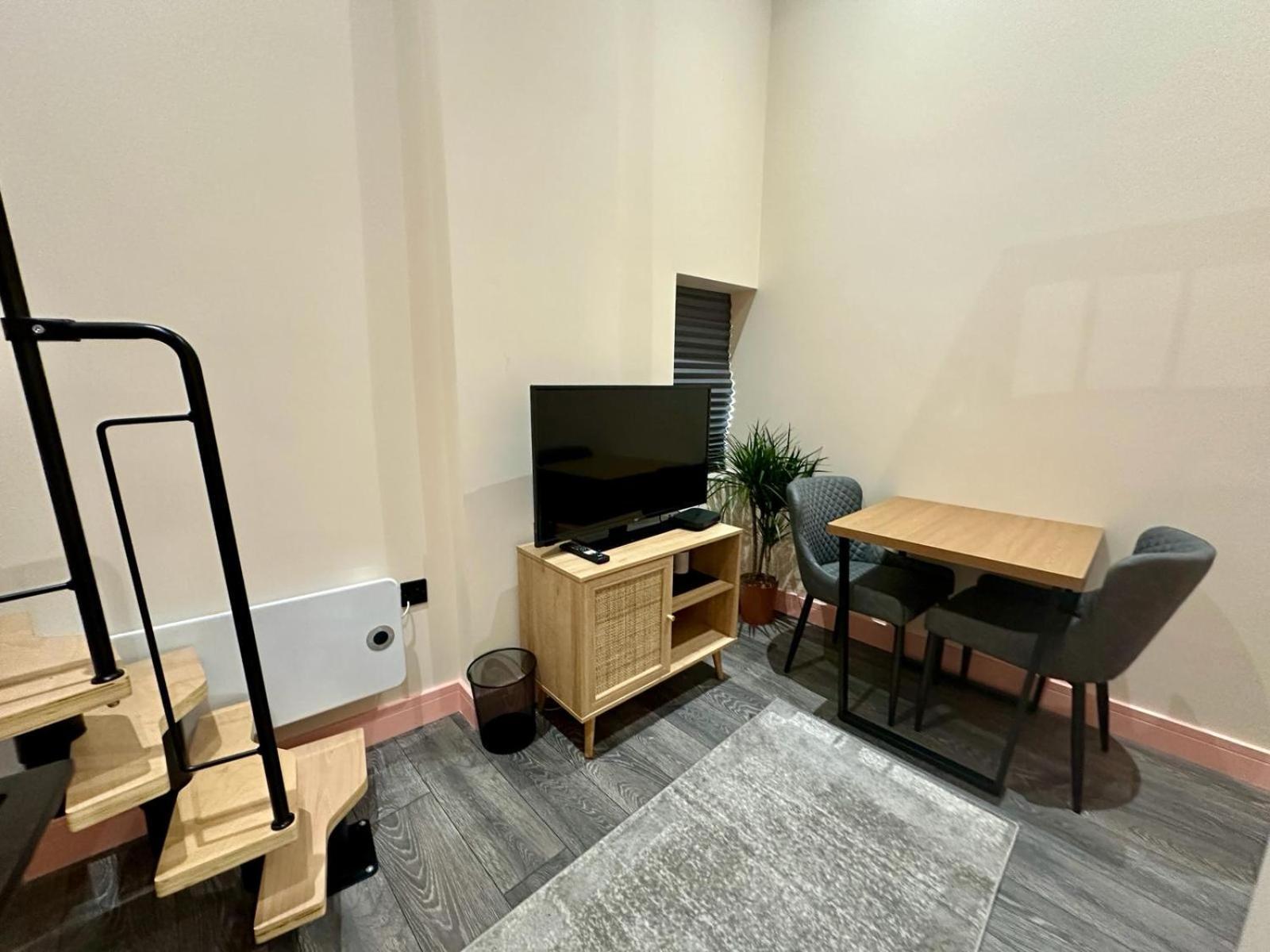 Cozy En-Suite Loft In Trendy Local Londyn Zewnętrze zdjęcie